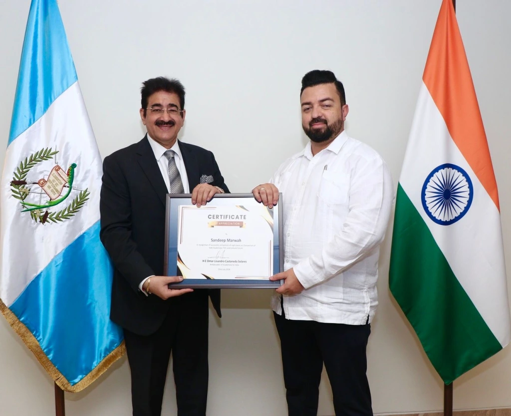 Sandeep Marwah Appreciated for Eight Years of Service to Guatemala