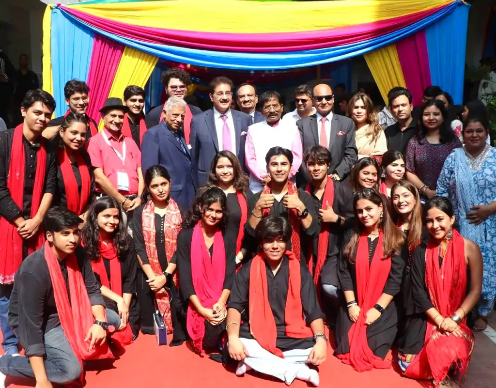 Nukkad Natak by AAFT Students Highlights Key Social Issues at 10th Global Literary Festival Noida 2024