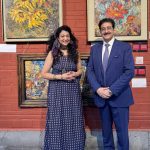 Sandeep Marwah Visits Solo Show of Paintings by Artist Alpna Kataria at India Habitat Centre
