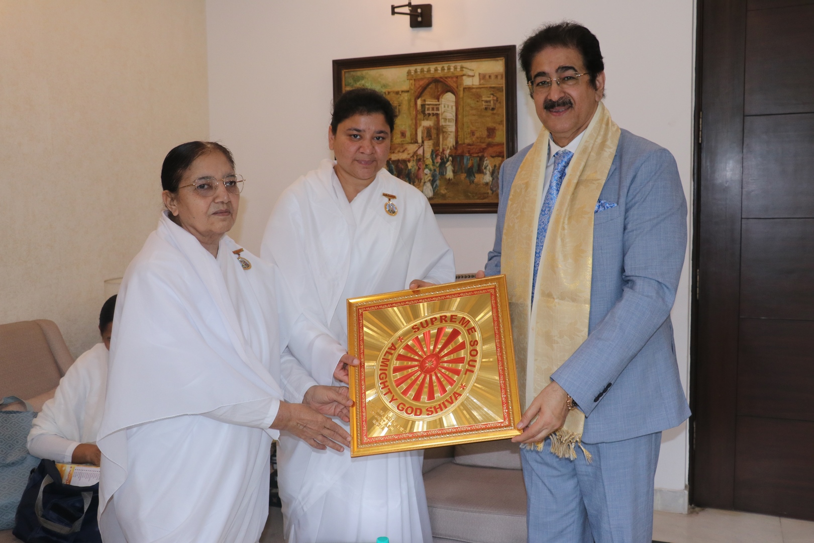 Prajapita Brahma Kumaris with President Sandeep Marwah Sir at AAFT