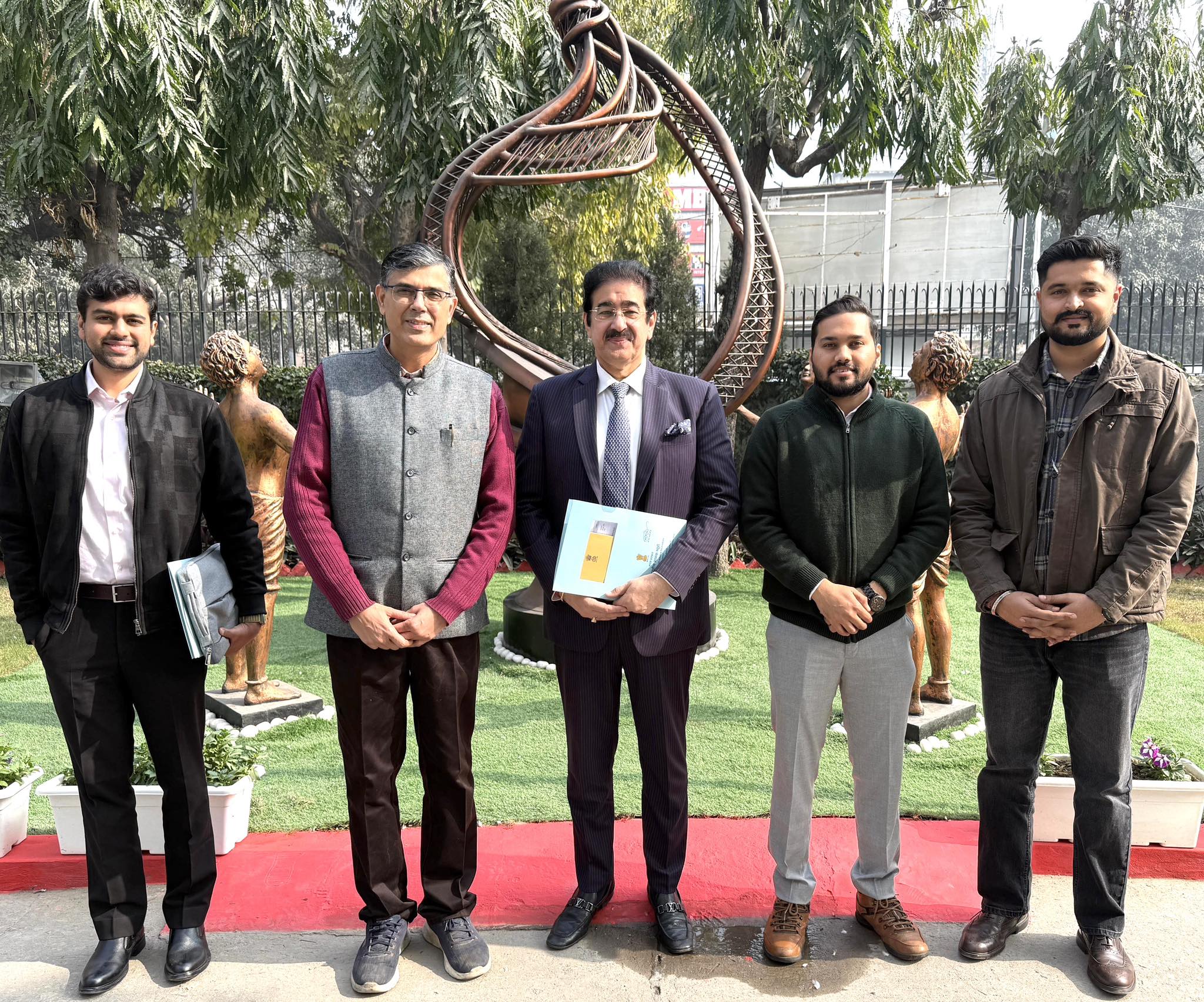 Dr. Sandeep Marwah Reviews Progress of SSD 13 Media & Entertainment Committee at Bureau of Indian Standards